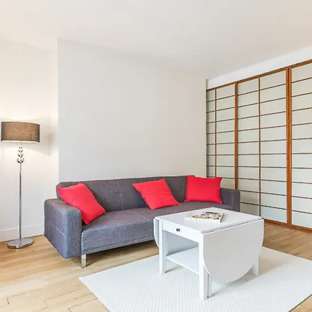 We - 75006 Latin Quarter 파리