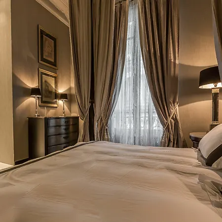 We - 75006 Latin Quarter * 파리