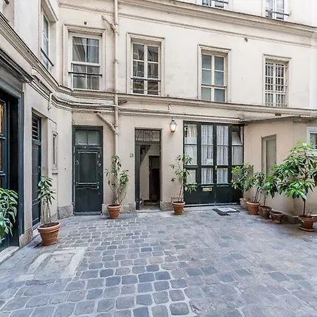 We - 75006 Latin Quarter Apartment *