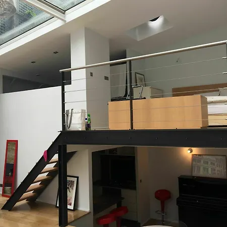 We - 75006 Latin Quarter Apartment